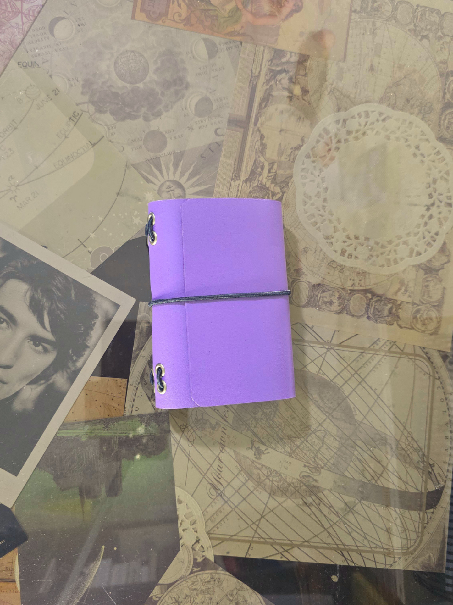 Travel Journal A7 Triple Cuero Morado