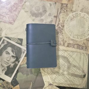 Travel Journal A6 Simple Cuero Negro