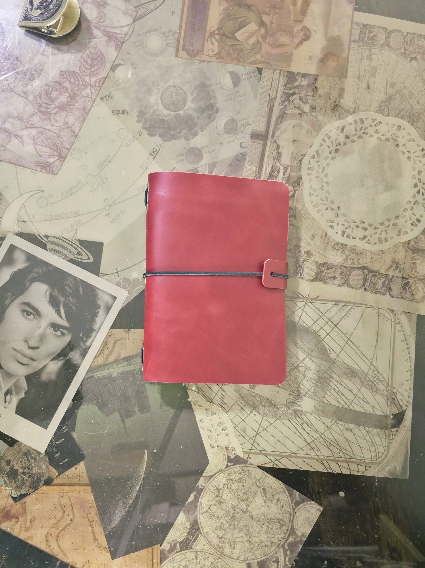 Travel Journal A6 Simple Cuero Rojo