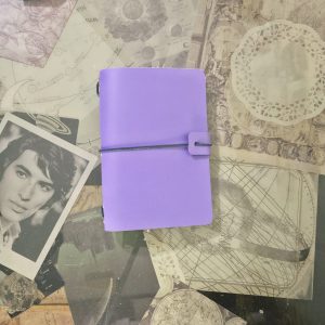 Travel Journal A6 Simple Cuero Morado