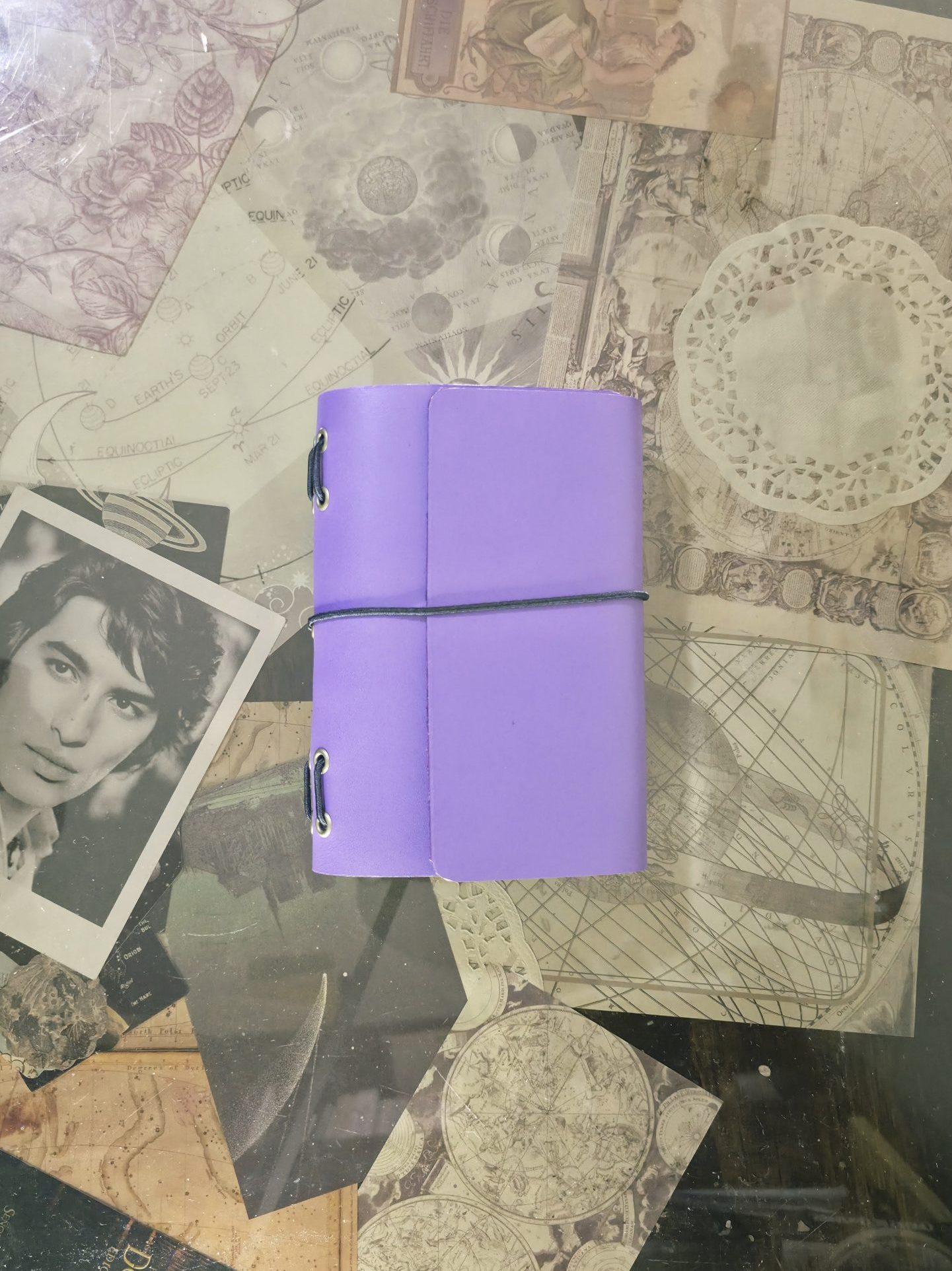 Travel Journal A6 Triple Cuero Morado
