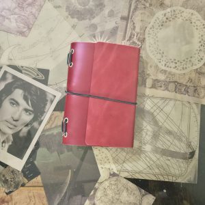Travel Journal A6 Triple Cuero Rojo